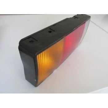 hyundai hd 72-77 kamyonet- 2000-2002  stop lambası sol beyaz/kırmızı/sarı (famella) Oem No (924104F030)