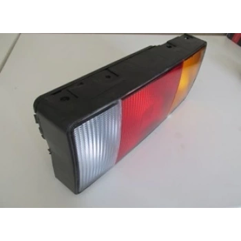 hyundai hd 72-77 kamyonet- 2000-2002  stop lambası sağ beyaz/kırmızı/sarı (famella) Oem No (924204F030)