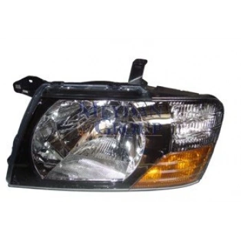 mitsubishi pajero- 2000-2003  far lambası sol manuel sıyah tıp sarı/beyaz sinyallı (famella) Oem No (MR548033)
