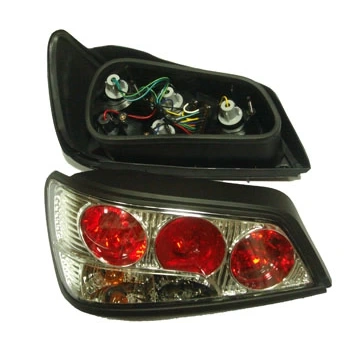 peugeot  306  hb- 1997-2000  modıfıye stop lambası sağ/sol set 2 parça nikelajlı/kırmızı (tyc))