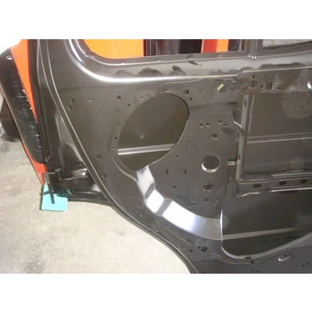 ford transit- t15- 1996-2002  ön kapı komple sağ (hoparlör delıklı) Oem No (7366203)