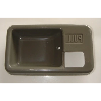 suzuki carry- 1990-1998  ön kapı iç açma kolu çerçevesı sağ grı (hushan) Oem No (8298185000)