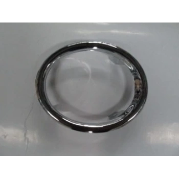 renault symbol- 2013-2016  sis lamba çerçevesı sağ nikelajlı (pleksan) Oem No (261522624R)