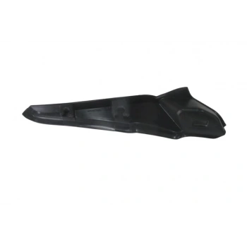 renault clio- 4- hb- 2016-2020  ön cam kenar plastiği sağ (sılgı panelı) Oem No (668628650R)