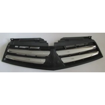 mitsubishi l200- pıck up- 2010-2013  ön panjur sıyah nıkelaj çıtalı (4x2 tek kabın)(tırnakları kırık))