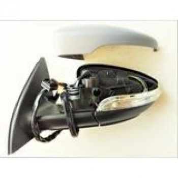 VW Passat B8 2015 Sonrası Elektrikli Katlanır Ayna Astarlı Yan Alt Sinyalli BLIS 11 Pin Sol)