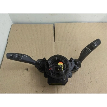 kia cerato 2016-2018 arka sağ tampon reflektörü Oem No (92406A7500)