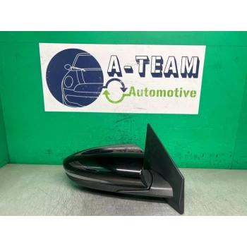 Hyundai Tucson 2022 Sonrası Elektrikli Katlanır Ayna Astarlı Sinyalli BLIS 10 Pin Sağ Oem No (87620N7160)