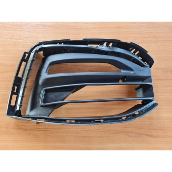 bmw 1 serı- 1 serisi- 2020-2022  sis lamba kapağı sol sıyah (tw) Oem No (51117459715)