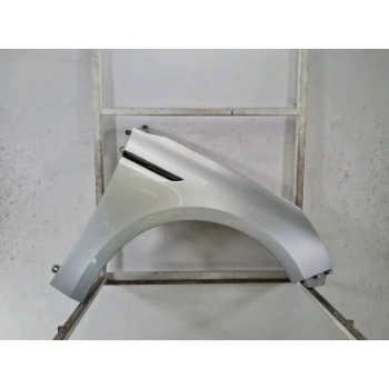 Renault Megane III Ön Panjur Arması (Orijinal Ürün Natural Kutu) Oem No (628909470R)