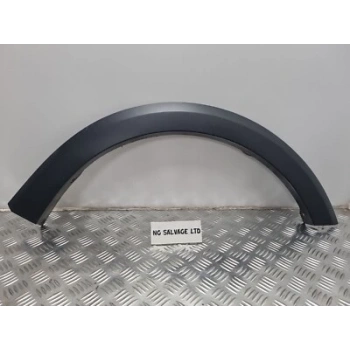 Renault Clio 2012 Sonrası Ön Ön Sol Çamurluk Davlumbazı (Enjeksiyon Üretim) Oem No (638458298R)