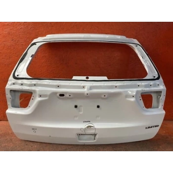 jeep cherokee- 2014-2015  motor kaputu (tw) Oem No (68103664AC)