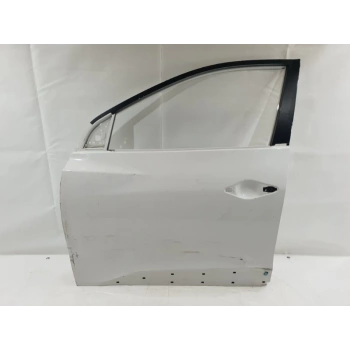 Hyundai ix35 2010-2015 Ön Sol Kapı (Bant Delikli) Oem No (760032S050)