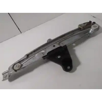 Hyundai i20 2021 sonrası / Bayon 2021 sonrası ön / arka dış sağ kapı kolu Oem No (82661Q0010)