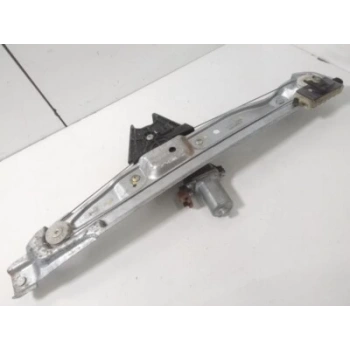 Dacia Sandero Sol Arka Cam Krikosu (Orijinal Ürün Natural Kutu) Oem No (827210075R)