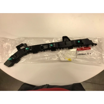 Kia Picanto 2017 sonrası arka sol tampon bağlantı braketi Oem No (86613G6000)