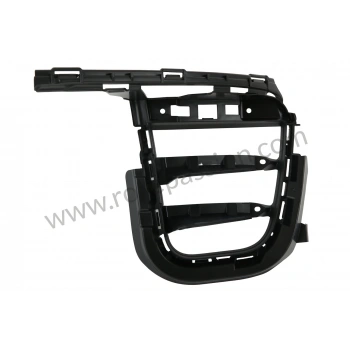 porsche macan- 2018-2020  ön tampon bağlantı braketi üst sağ (tw) Oem No (95B807166)