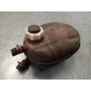Renault Kangoo / Renault Clio 2 1.4 8V E7J Yedek Su Depo Hortumu Oem No (7700834888)