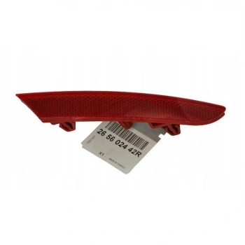 Clio Arka Tampon Reflektörü Sağ Hatchback 2019- Oem No (265602442R)