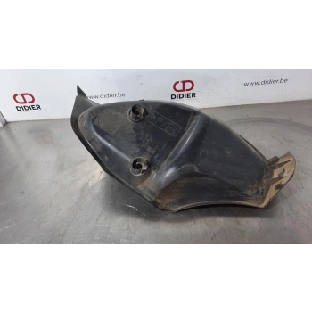 Renault Duster 2010- Arka Çamurluk Davlumbazı Sağ Oem No (767480016R)