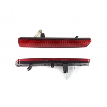 Fiat Doblo 2009- Arka Tampon Reflektörü Sağ Oem No (51810677)