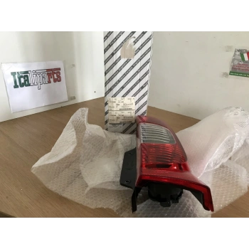 Fiorino 2007- Çift Kapı Stop Sağ Oem No (1391431080)