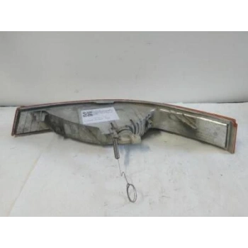Master 1998-2002 Ön Sinyal Sarı Sağ Oem No (7701044523)