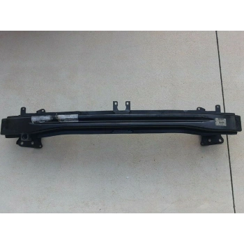 Jetta 2005- Ön Tampon Demiri Oem No (1K5807109A)