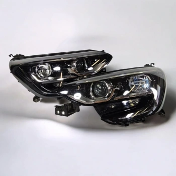 Megane Ön Far Elektrikli Sağ 2016- Oem No (260102686R)