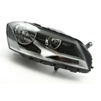 Passat 2011- Far Elektrikli Motorlu Sol Oem No (3Ab941005)