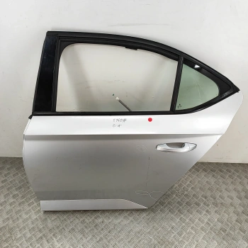 Superb 2015- Arka Kapı Sol Oem No (3V5833051)