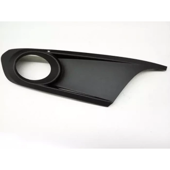 Jetta 2011- Sis Kapağı Sissiz Sol Oem No (5C6 853 665A)