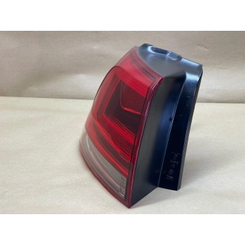 Golf Vıı 2012- Stop Lambası Dış Koyu Gri Sol Oem No (5G0945095B)