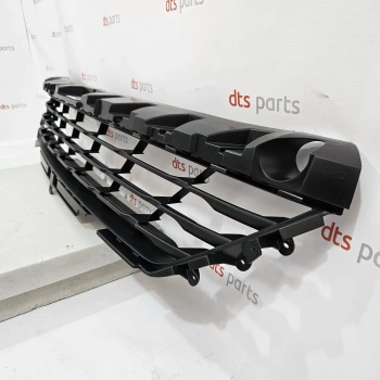 Traffıc 2021- Ön Tampon Panjuru Oem No (622547116R)