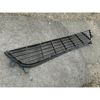 Dokker 2012- Ön Tampon Panjuru Oem No (622547542R)