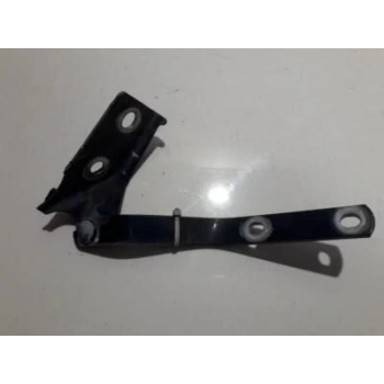 Polo 1994-1999 Kaput Menteşesi Sol Oem No (6N0823301)