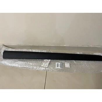 Fiat Doblo 2009- Kapı Bandı Ön Sağ Oem No (735497896)