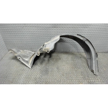 Laguna Iı 2002- 2007 Ön Çamurluk Davlumbazı Sağ Oem No (8200002138)