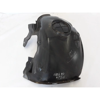 Megane Çamurluk Davlumbazı Önün Önü Sol 2003- Oem No (8200073426)