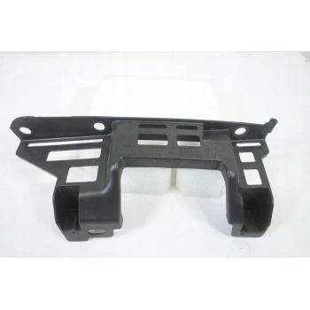 Clio Arka Tampon Braketi Sağ Hatchback 2024- Oem No (850461239R)