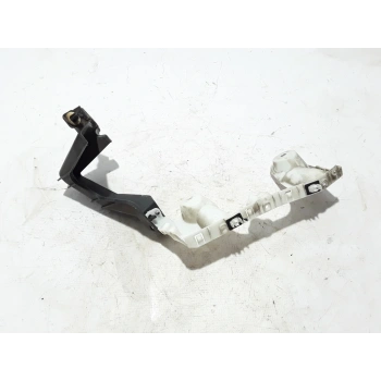 Megane Arka Tampon Alt Braketi Sağ Hatchback 2016- Oem No (852248678R)