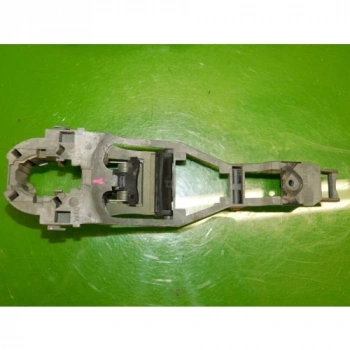 KAPI KİLİT KANCASI PASSAT ÖN SOL PASSAT GOLF IV B None (Oem No: VW-3B0837885)