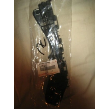Toyota Auris Arka Tampon Braket  Sağ 2007-- (Oem No:  5257502070)