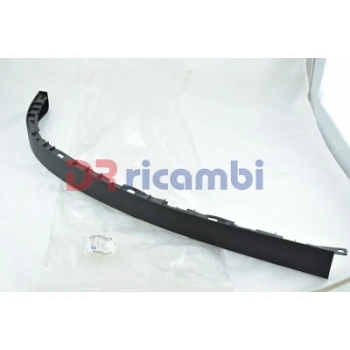 Opel Zafira Ön Tampon Karlık Sağ 2005  (Oem No:  13188238)