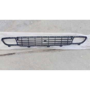 Opel Zafira Ön Tampon Panjuru Delikli 1999-2004 (Oem No:  90597503)