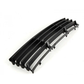 Volkswagen Passat Ön Tampon Panjuru Orta 2001-2005 (Oem No:  3B0853677Eb41)