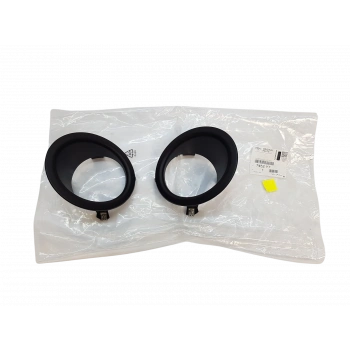 Peugeot Partner Ön Tampon Panjuru Delikli Set  2002- (Oem No:  7452Y7)