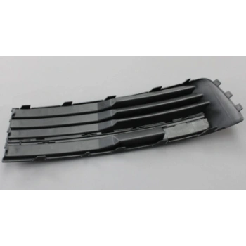 Volkswagen Transporter Ön Tampon Bandı Panjuru Üst Sağ 2014- (Oem No:  7E58536849B9)