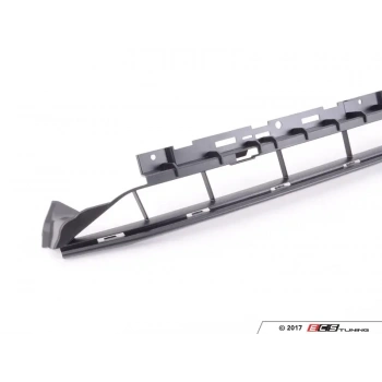 Audi A4 Ön Tampon Panjuru Desenli 19- (Oem No:  8W0807683A9B9)