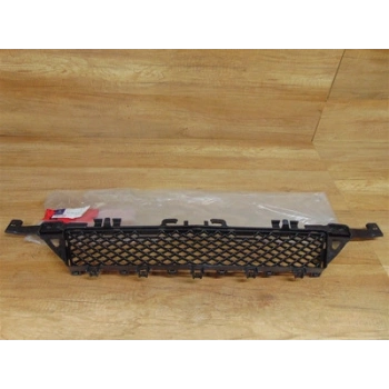 Mercedes W2 2007 Ön Tampon Panjuru Orta Coupe 2011- (Oem No:  A2078850423)